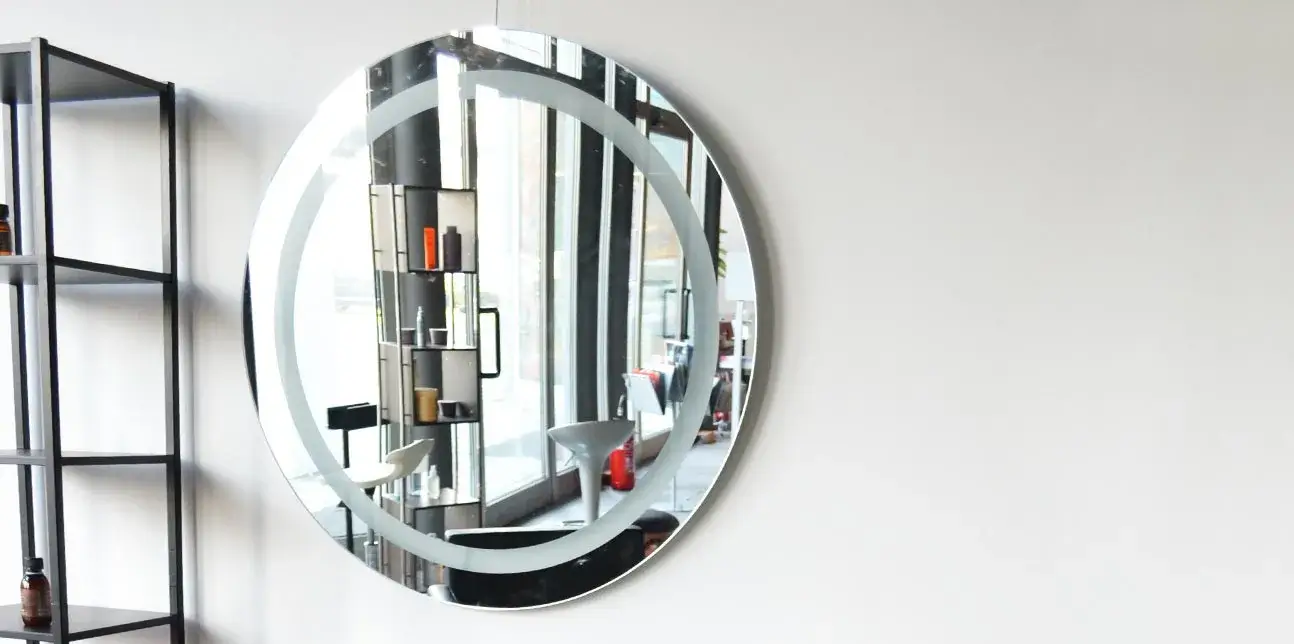 Specchi Moderni per salone parrucchiere